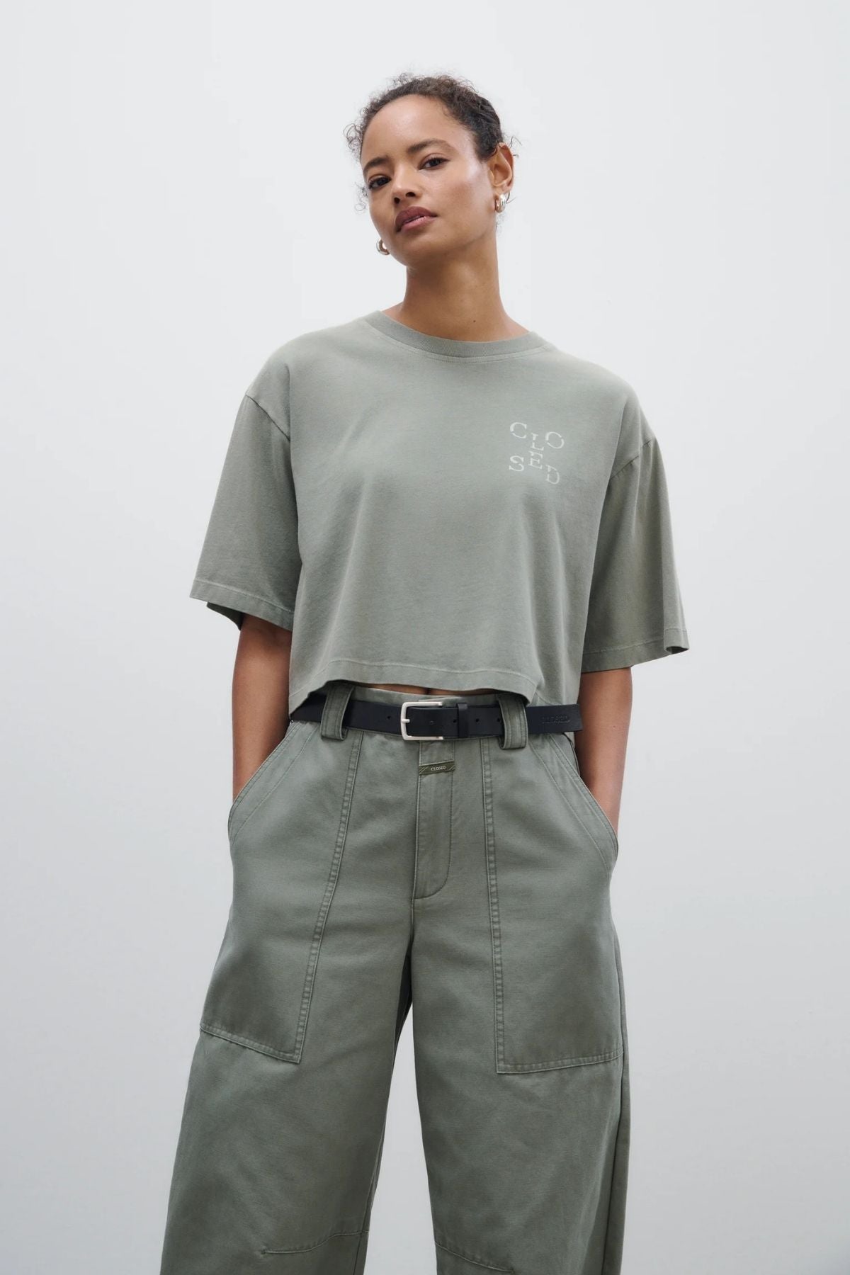 Closed Cropped T-Shirt - Faded Green