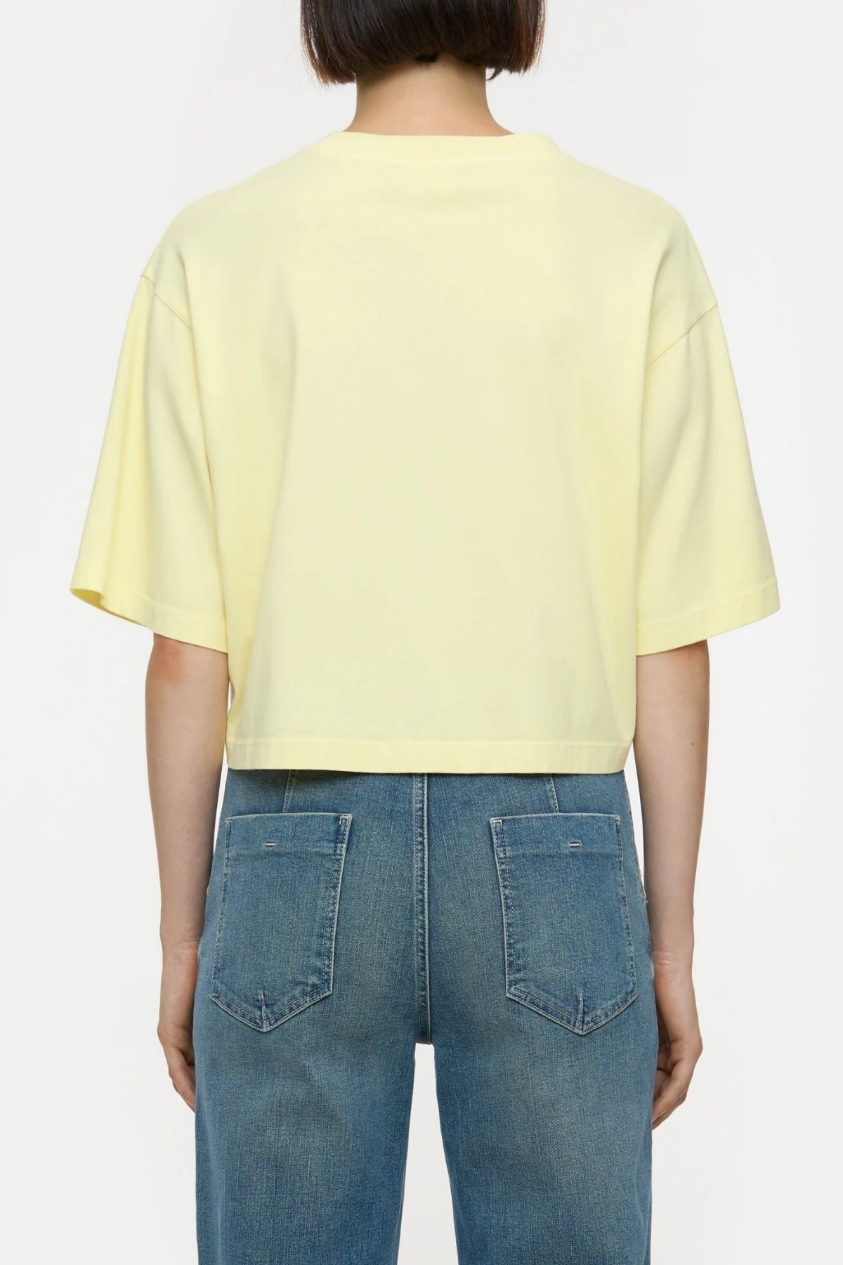 Closed Cropped T-Shirt - Vanilla Beige