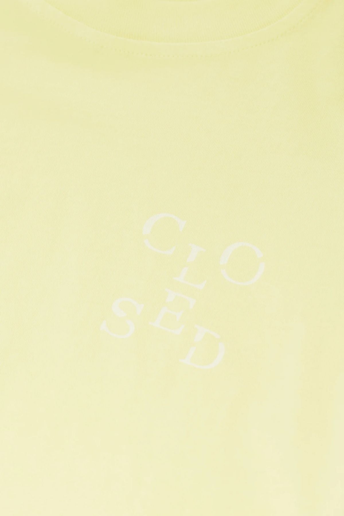 Closed Cropped T-Shirt - Vanilla Beige