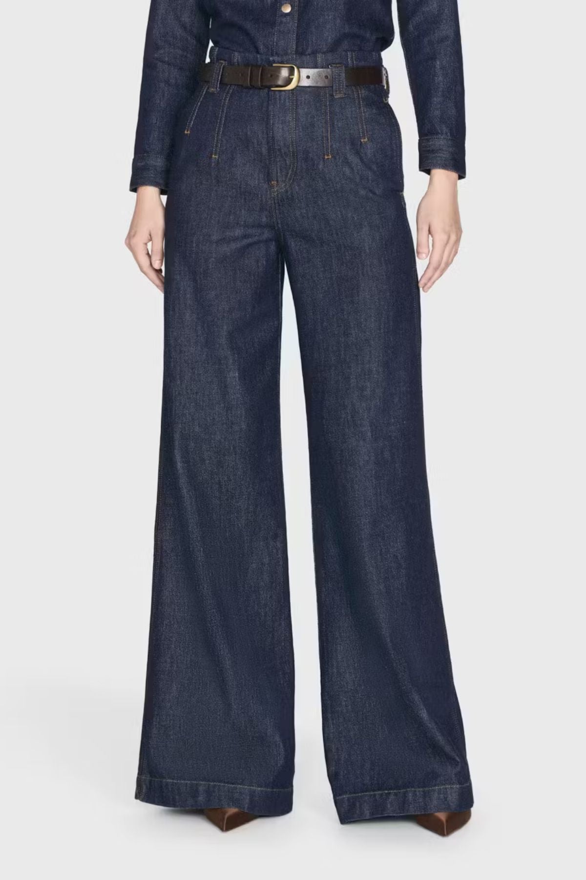 Frame Denim Darted Wide Leg Jean - Rinse