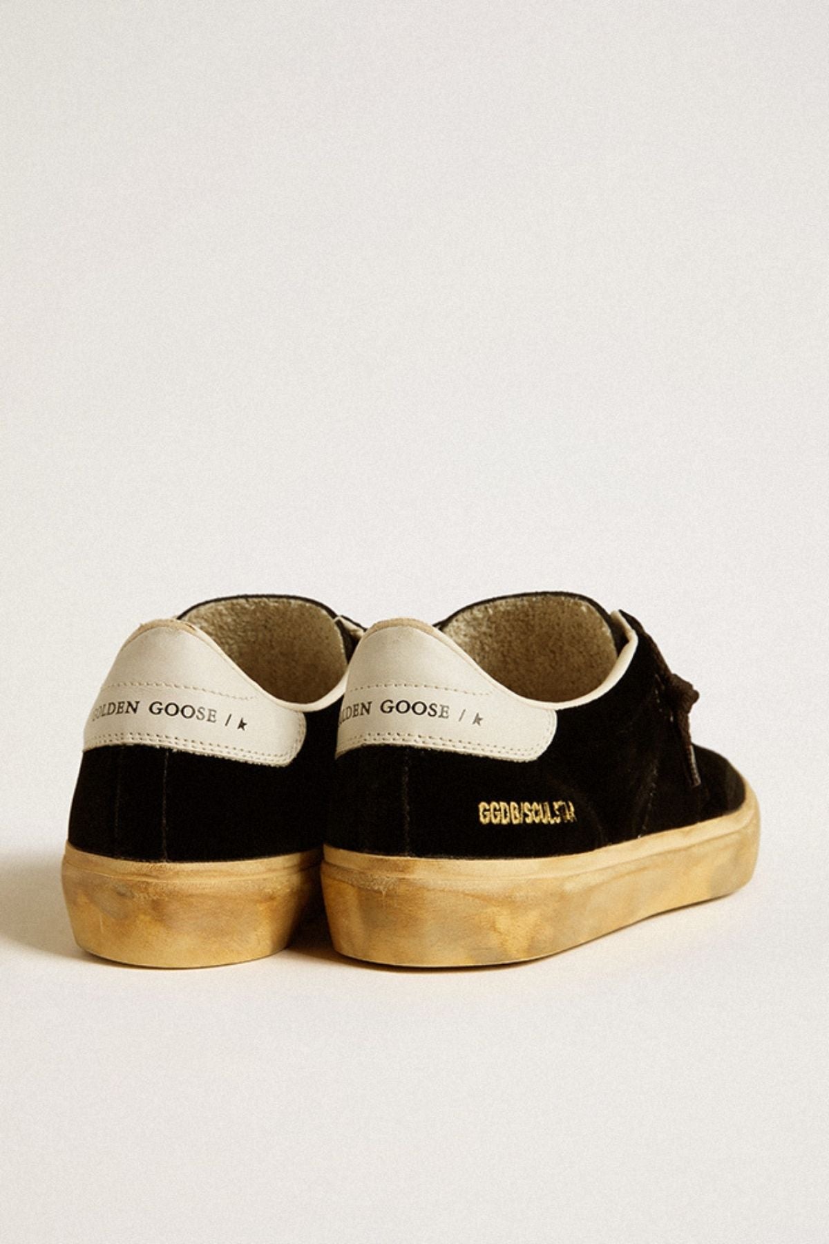 Golden Goose Soul Star Sneaker - Black/ Milk