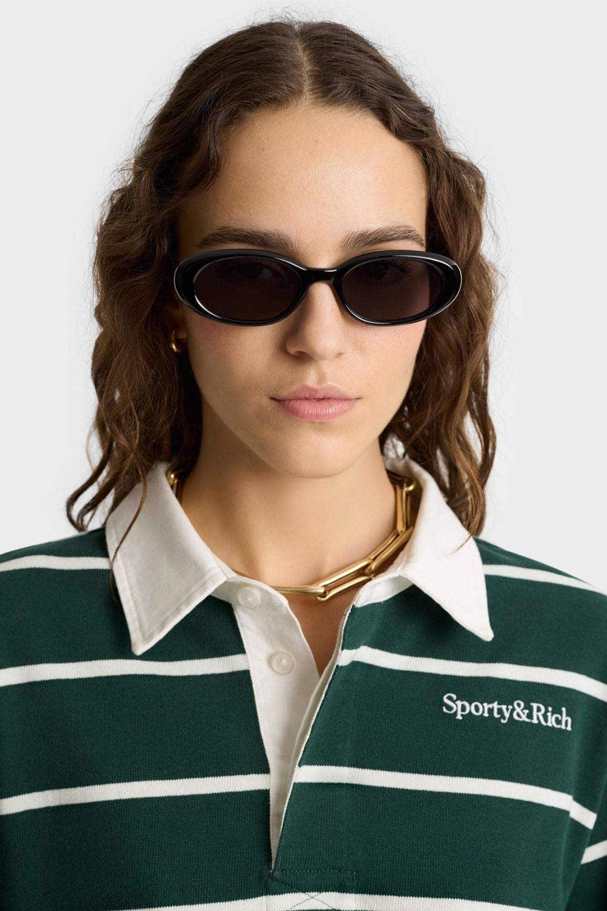 Sporty & Rich Serif Logo Cropped Rugby Polo - Forest/White