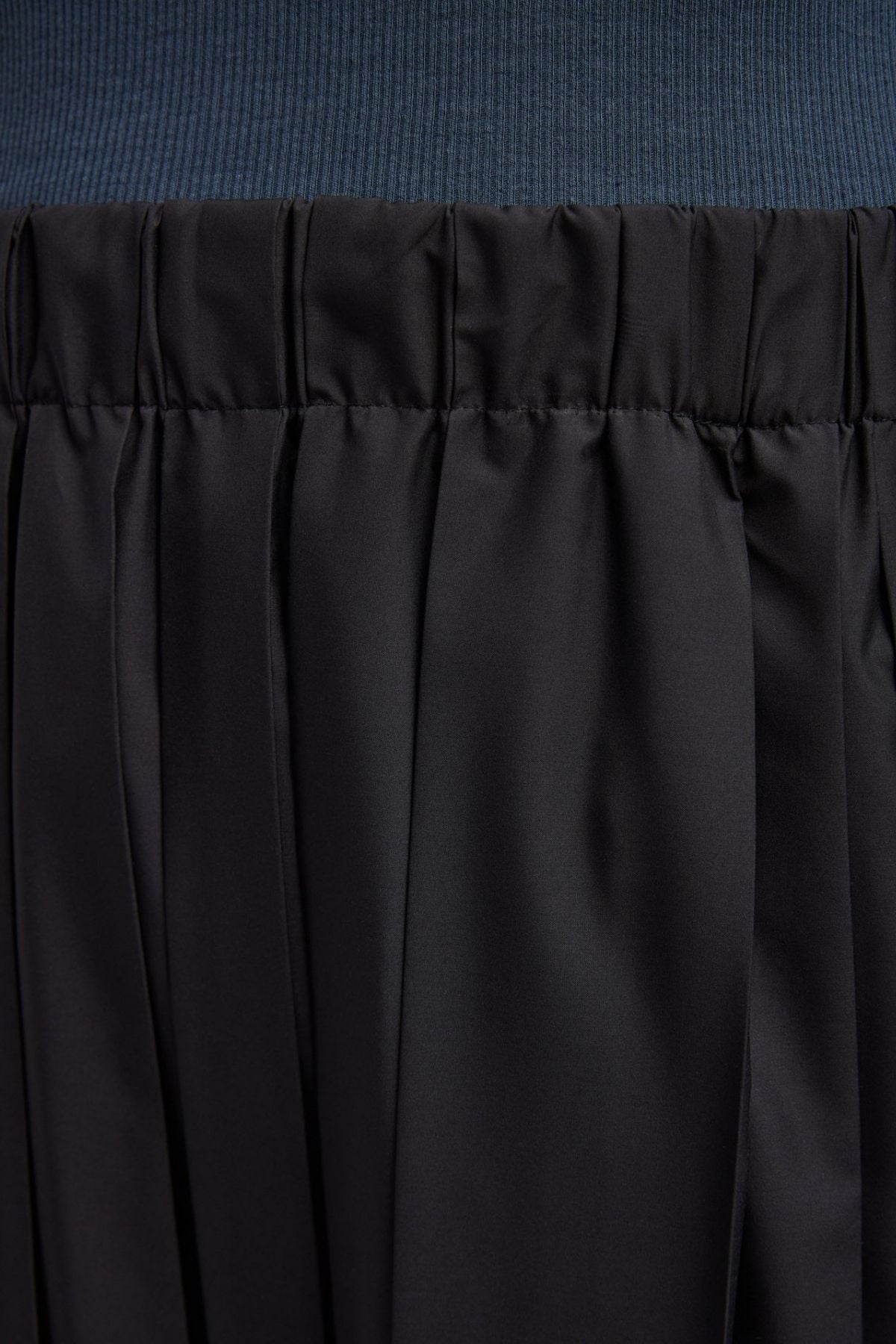 Tibi Nylon Pleated Pull On Skirt - Black